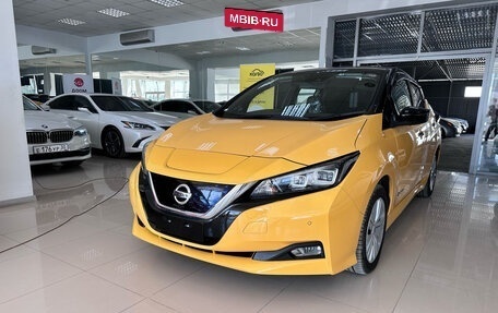 Nissan Leaf II, 2019 год, 1 500 000 рублей, 8 фотография
