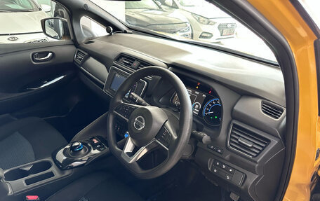 Nissan Leaf II, 2019 год, 1 500 000 рублей, 14 фотография