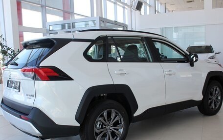 Toyota RAV4, 2025 год, 4 600 000 рублей, 4 фотография