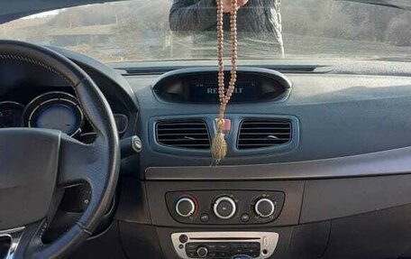Renault Fluence I, 2013 год, 790 000 рублей, 8 фотография