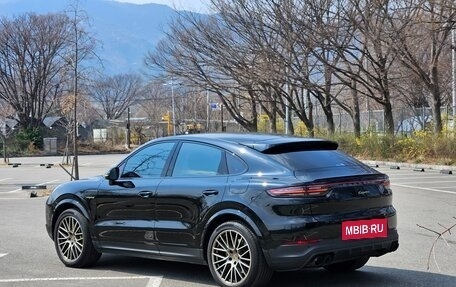 Porsche Cayenne III, 2022 год, 8 728 000 рублей, 2 фотография