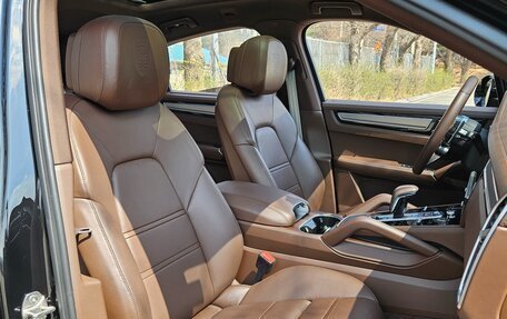 Porsche Cayenne III, 2022 год, 8 728 000 рублей, 14 фотография