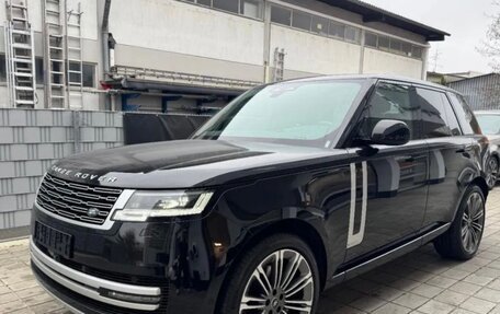 Land Rover Range Rover IV рестайлинг, 2023 год, 12 900 000 рублей, 2 фотография