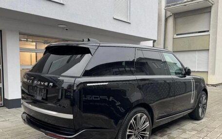 Land Rover Range Rover IV рестайлинг, 2023 год, 12 900 000 рублей, 3 фотография