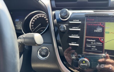 Toyota Camry, 2018 год, 3 050 000 рублей, 27 фотография