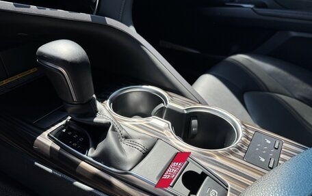 Toyota Camry, 2018 год, 3 050 000 рублей, 25 фотография