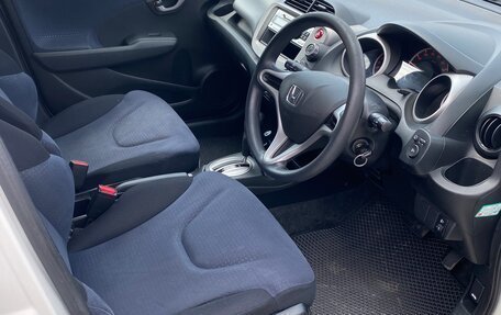 Honda Fit III, 2010 год, 770 000 рублей, 9 фотография