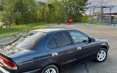 Nissan Sunny B15, 2001 год, 300 000 рублей, 4 фотография
