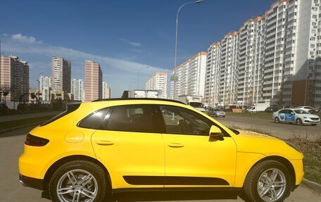 Porsche Macan I рестайлинг, 2016 год, 4 250 000 рублей, 2 фотография