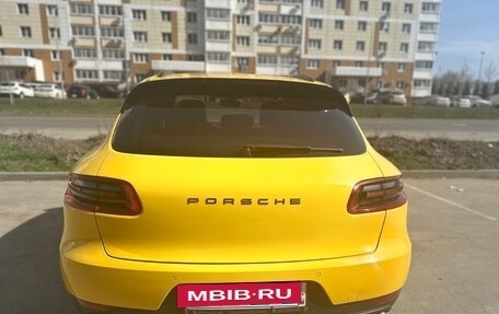 Porsche Macan I рестайлинг, 2016 год, 4 250 000 рублей, 3 фотография