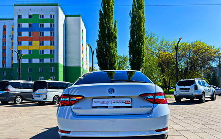 Skoda Superb III рестайлинг, 2018 год, 1 971 600 рублей, 6 фотография