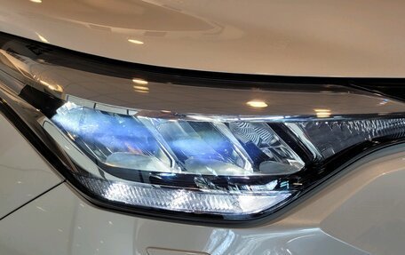 Toyota C-HR I рестайлинг, 2021 год, 2 349 000 рублей, 29 фотография