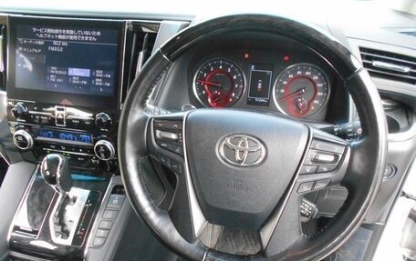 Toyota Alphard III, 2021 год, 3 635 777 рублей, 14 фотография