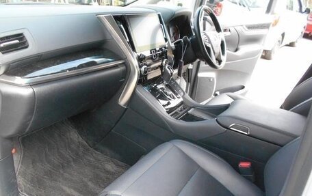 Toyota Alphard III, 2021 год, 3 635 777 рублей, 22 фотография