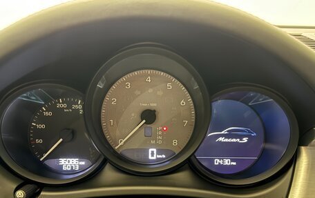 Porsche Macan I рестайлинг, 2022 год, 6 660 000 рублей, 7 фотография