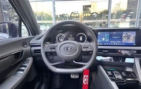 Hyundai Sonata VIII, 2022 год, 2 340 000 рублей, 10 фотография