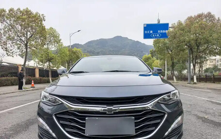 Chevrolet Malibu IX, 2021 год, 1 200 000 рублей, 2 фотография