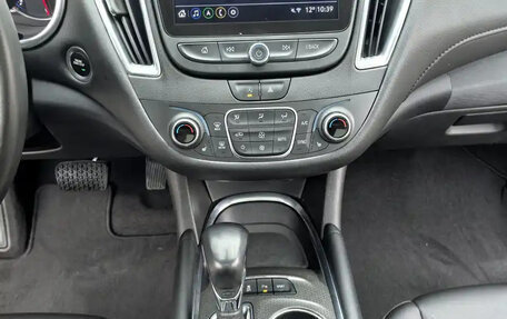 Chevrolet Malibu IX, 2021 год, 1 200 000 рублей, 14 фотография