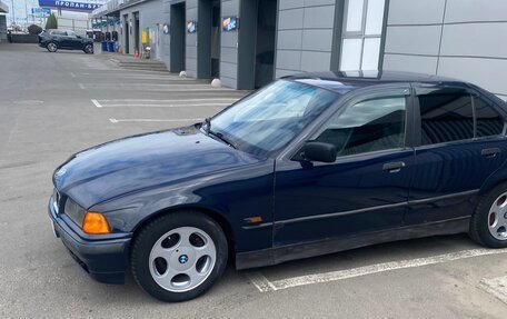 BMW 3 серия, 1994 год, 250 000 рублей, 2 фотография