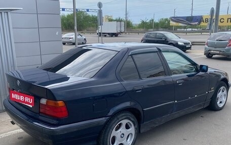 BMW 3 серия, 1994 год, 250 000 рублей, 4 фотография