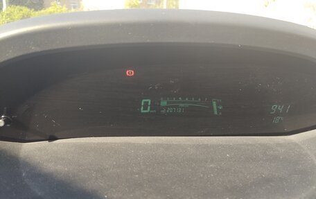 Toyota Yaris III рестайлинг, 2010 год, 550 000 рублей, 7 фотография