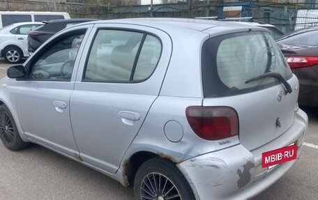 Toyota Yaris I рестайлинг, 2001 год, 245 000 рублей, 4 фотография
