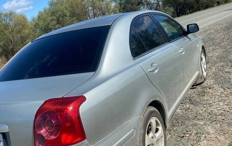 Toyota Avensis III рестайлинг, 2005 год, 610 000 рублей, 6 фотография