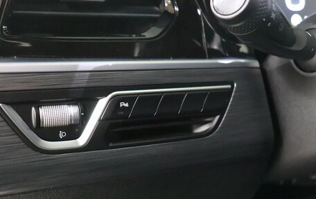 Geely Tugella FY11, 2023 год, 2 748 000 рублей, 19 фотография