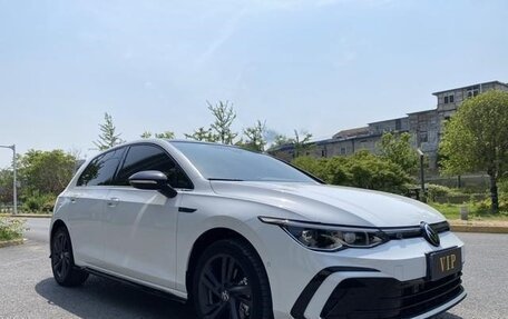 Volkswagen Golf VIII, 2021 год, 1 350 400 рублей, 3 фотография