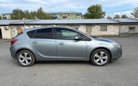 Opel Astra J, 2010 год, 750 000 рублей, 8 фотография