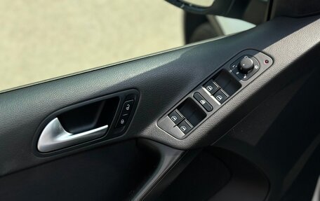 Volkswagen Tiguan I, 2011 год, 1 320 000 рублей, 20 фотография