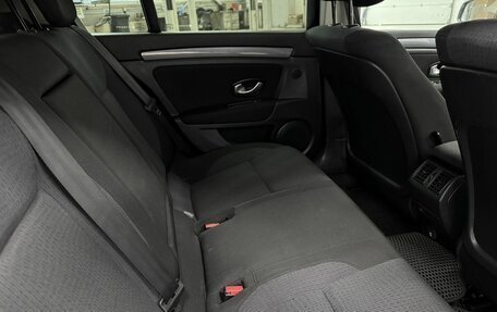 Renault Laguna III рестайлинг, 2010 год, 585 000 рублей, 18 фотография