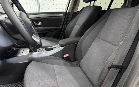 Renault Laguna III рестайлинг, 2010 год, 585 000 рублей, 21 фотография