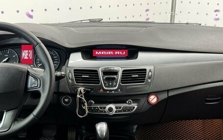 Renault Laguna III рестайлинг, 2010 год, 585 000 рублей, 16 фотография