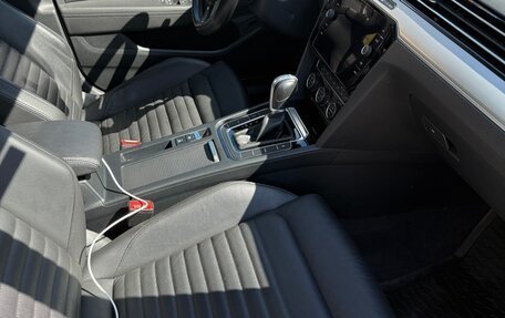 Volkswagen Passat B8 рестайлинг, 2018 год, 2 100 000 рублей, 6 фотография
