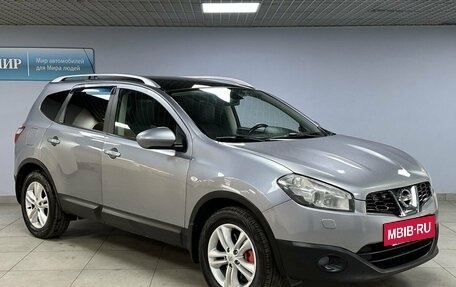 Nissan Qashqai+2 I, 2010 год, 1 093 000 рублей, 3 фотография