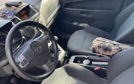 Opel Zafira B, 2006 год, 380 000 рублей, 9 фотография