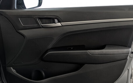 Hyundai Elantra VI рестайлинг, 2017 год, 1 400 000 рублей, 25 фотография