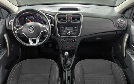 Renault Sandero II рестайлинг, 2018 год, 999 000 рублей, 15 фотография