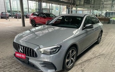 Mercedes-Benz E-Класс, 2022 год, 5 350 000 рублей, 1 фотография