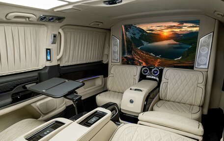 Mercedes-Benz V-Класс, 2024 год, 28 440 000 рублей, 13 фотография