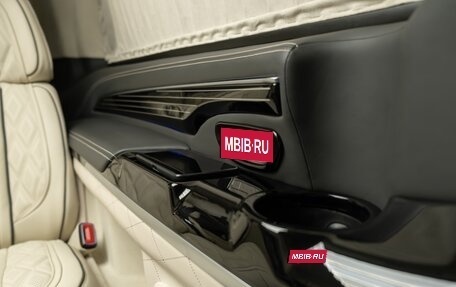 Mercedes-Benz V-Класс, 2024 год, 28 440 000 рублей, 28 фотография