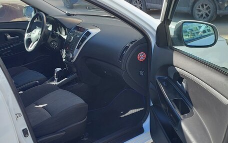 KIA cee'd I рестайлинг, 2011 год, 850 000 рублей, 12 фотография