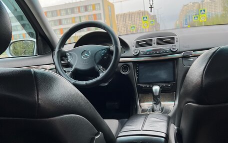 Mercedes-Benz E-Класс, 2002 год, 790 000 рублей, 11 фотография