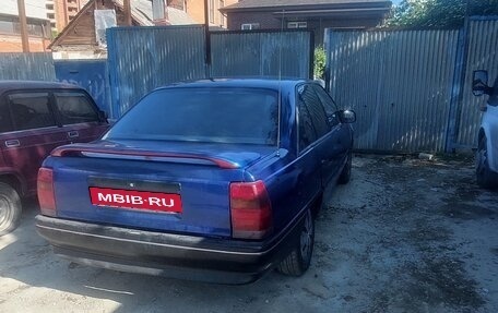 Opel Omega A, 1989 год, 150 000 рублей, 2 фотография