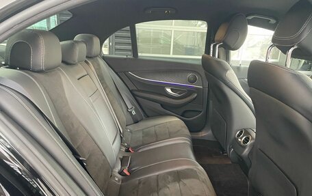 Mercedes-Benz E-Класс, 2022 год, 5 350 000 рублей, 19 фотография