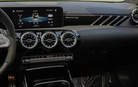 Mercedes-Benz CLA AMG, 2022 год, 5 550 000 рублей, 32 фотография