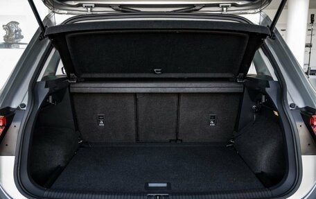 Volkswagen Tiguan II, 2019 год, 2 548 000 рублей, 24 фотография