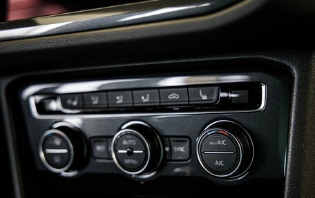 Volkswagen Tiguan II, 2019 год, 2 548 000 рублей, 27 фотография