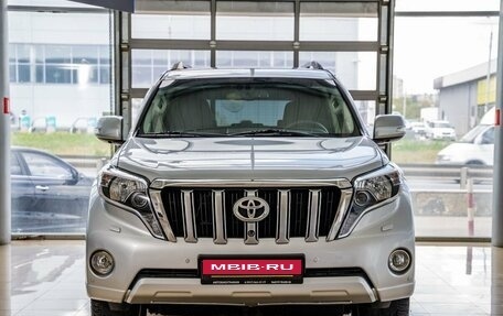 Toyota Land Cruiser Prado 150 рестайлинг 2, 2014 год, 3 598 000 рублей, 2 фотография